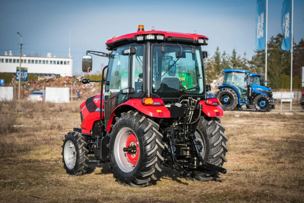 Ciągnik HANWO HWB604C 65KM profesjonalny traktor rolniczy z komfortową kabiną