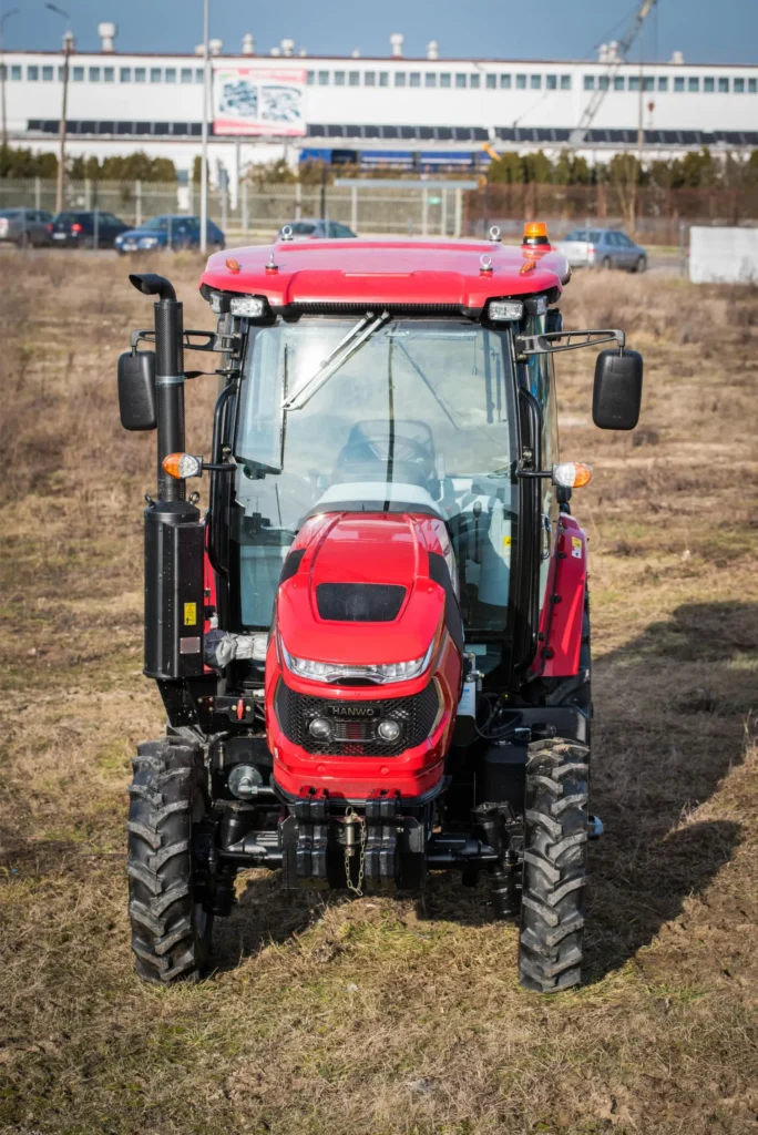 Ciągnik HANWO HWB704C 75KM Stage V profesjonalny traktor rolniczy z podnośnikiem 2500kg